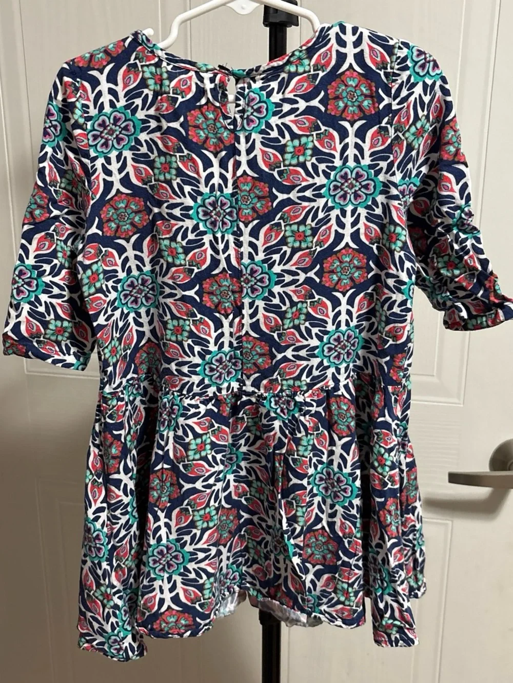 Old Navy Navy Floral Geometric Peplum Tunic with Teal & Coral Accents